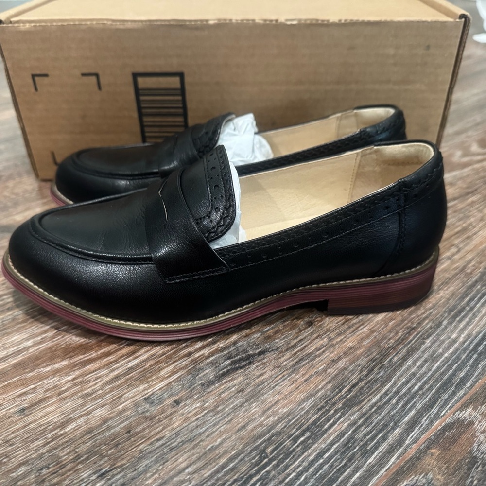 U-lite Womens Sheepskin Leather  Slip-On Penny Loafers Black Sz 7